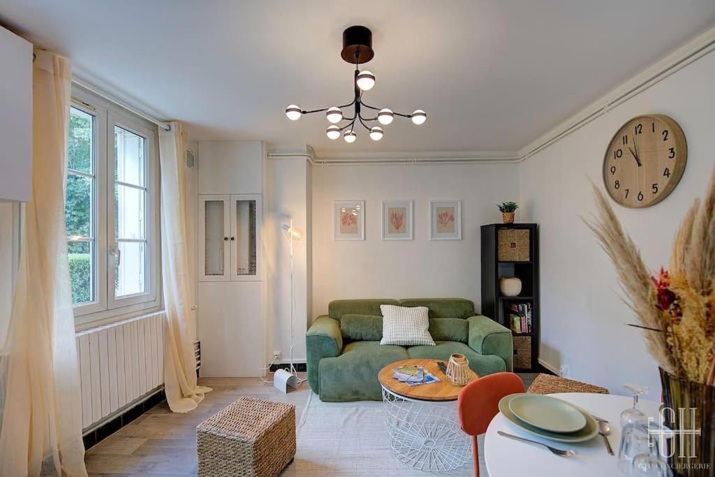 Le Faubourg Quai Paul Bert Apartment Tours Exterior photo